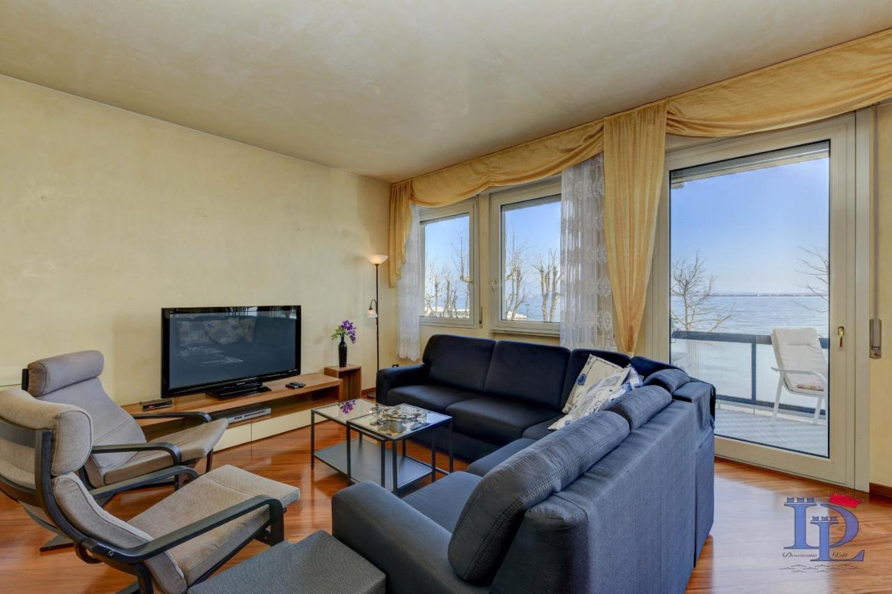 Desenzanoloft Official Partner Marriott Homes & Villas - Charming On The Lake Front Lake Desenzano del Garda Buitenkant foto