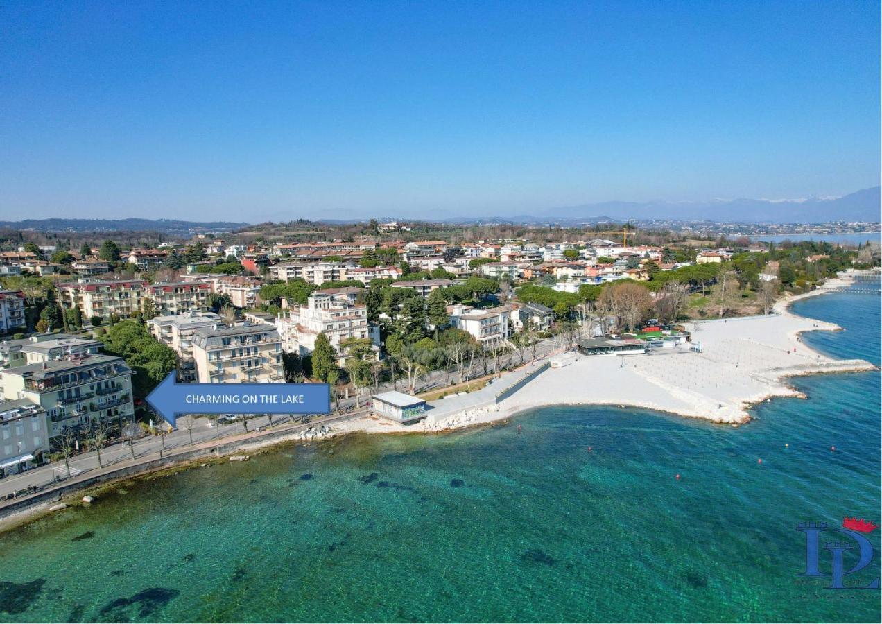 Desenzanoloft Official Partner Marriott Homes & Villas - Charming On The Lake Front Lake Desenzano del Garda Buitenkant foto