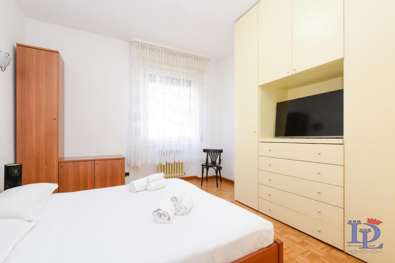 Desenzanoloft Official Partner Marriott Homes & Villas - Charming On The Lake Front Lake Desenzano del Garda Buitenkant foto